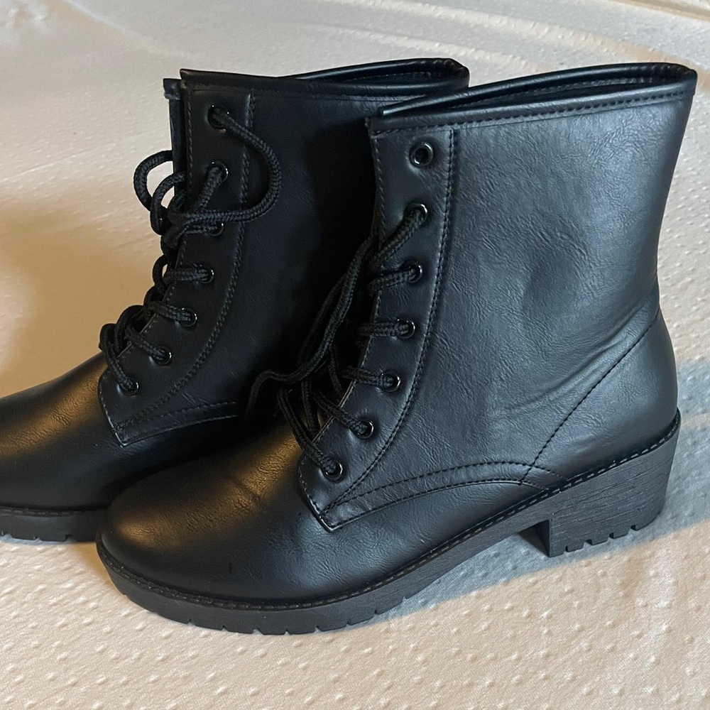 Black boots